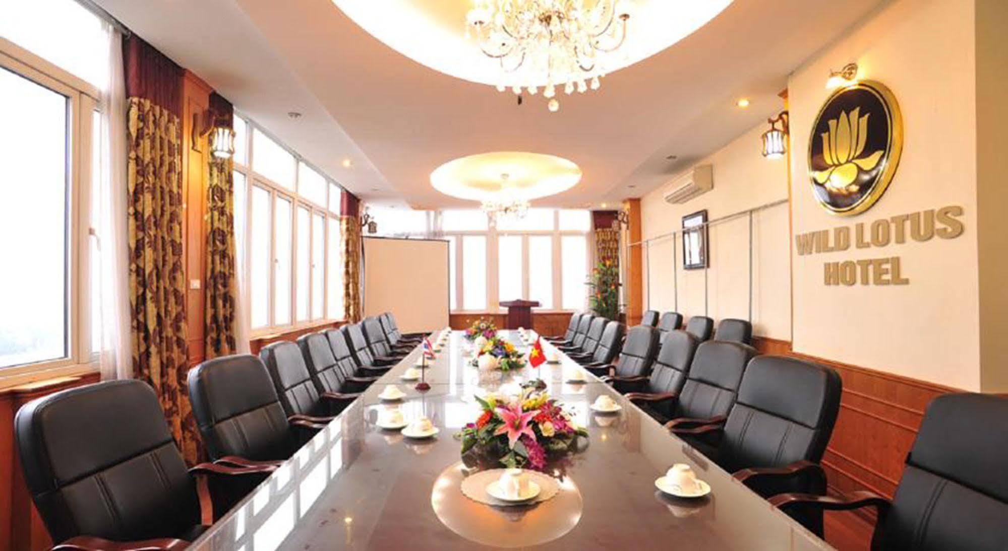 Lotus Village Hotel Hanoi Kültér fotó